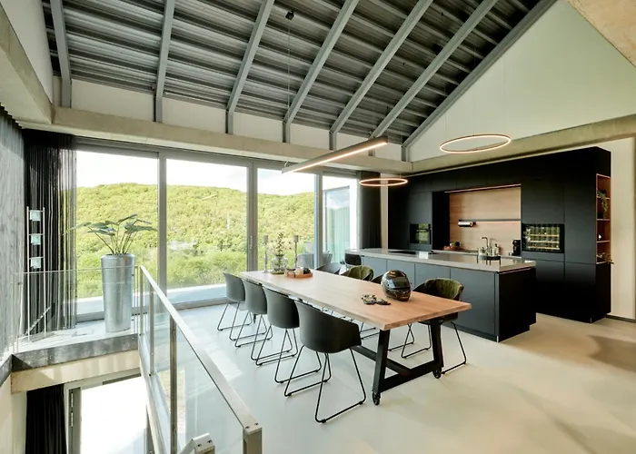 Racers Nordschleife - Mit Hebebuehne Und Doppelgarage Bermel